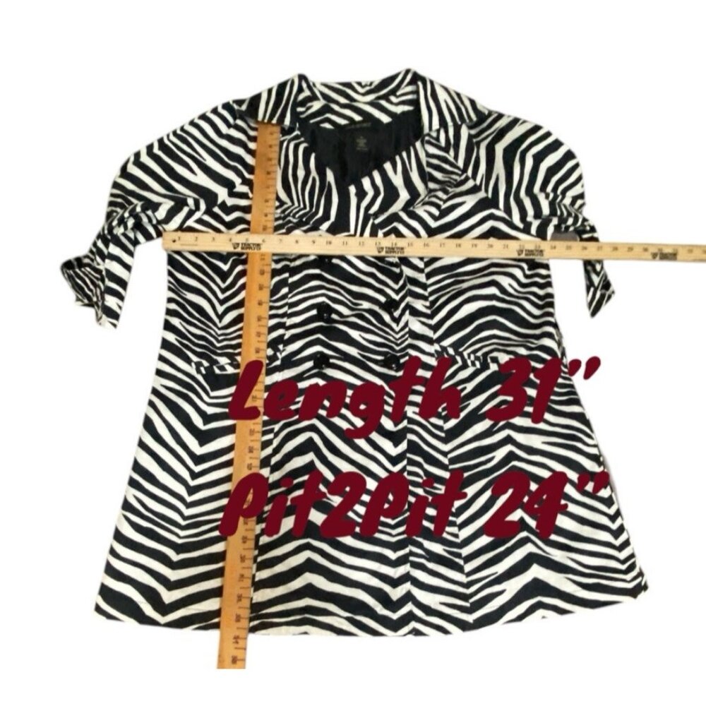 Lane Bryant Size 18 Jacket Zebra Pattern Coat 3/4 Sleeve Double Breasted - Picture 2 of 13